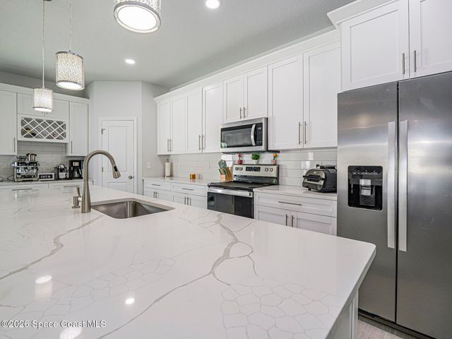 3010 Eldron Boulevard SE, Palm Bay, FL 32909