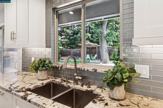 2030 Smith Lane, Concord, CA 94518