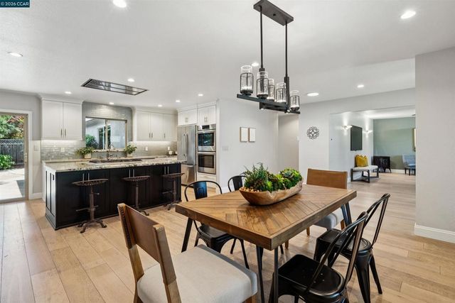 2030 Smith Lane, Concord, CA 94518