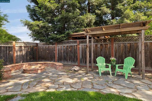 2030 Smith Lane, Concord, CA 94518