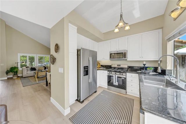 6 Via Menta, Rancho Santa Margarita, CA 92688