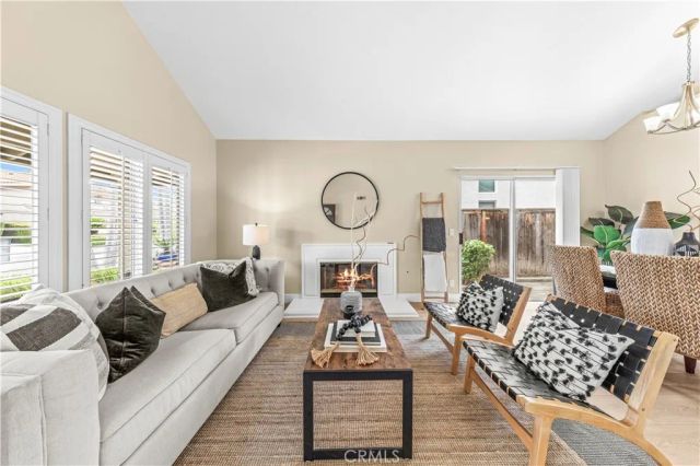 6 Via Menta, Rancho Santa Margarita, CA 92688