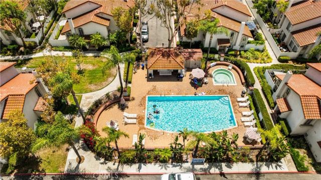 6 Via Menta, Rancho Santa Margarita, CA 92688