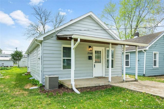 2548 Broadway Street, New Albany, IN 47150