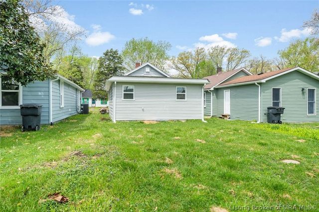 2548 Broadway Street, New Albany, IN 47150