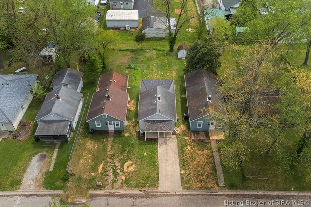 2548 Broadway Street, New Albany, IN 47150