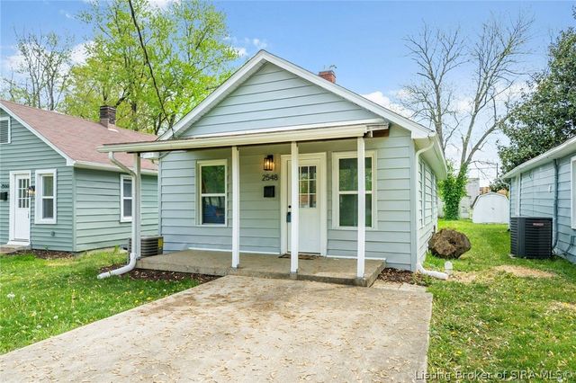 2548 Broadway Street, New Albany, IN 47150