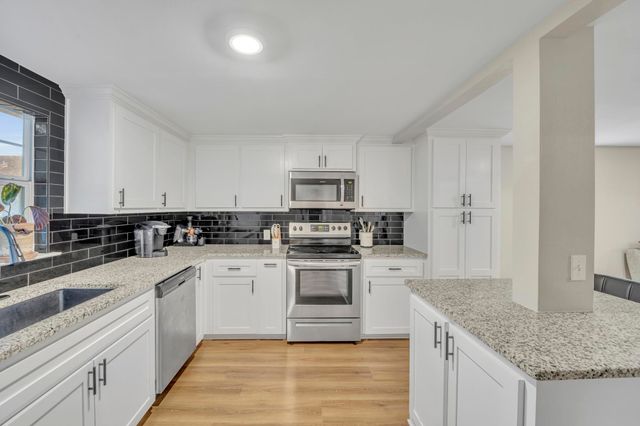 310 W Grand, Longview, TX 75604