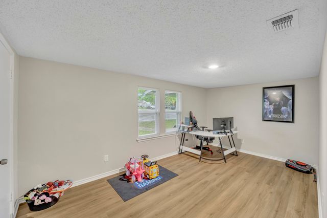 310 W Grand, Longview, TX 75604