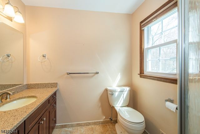 5 BROOK CT, Parsippany-troy Hills Twp., NJ 07054