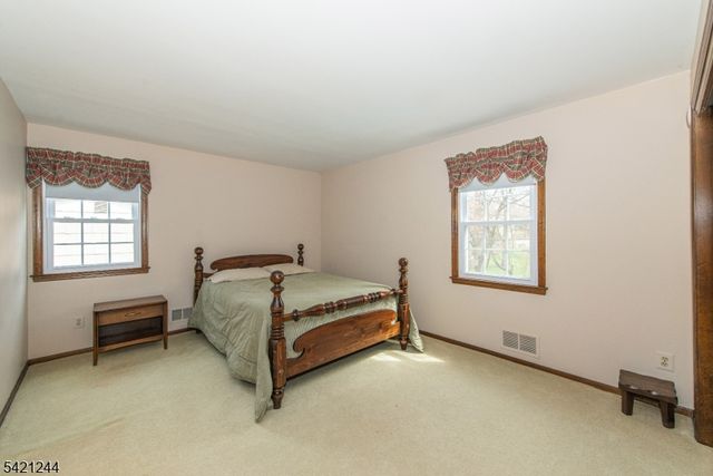 5 BROOK CT, Parsippany-troy Hills Twp., NJ 07054