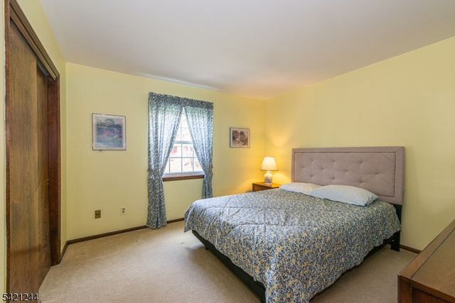 5 BROOK CT, Parsippany-troy Hills Twp., NJ 07054