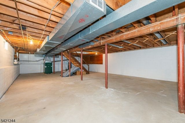 5 BROOK CT, Parsippany-troy Hills Twp., NJ 07054