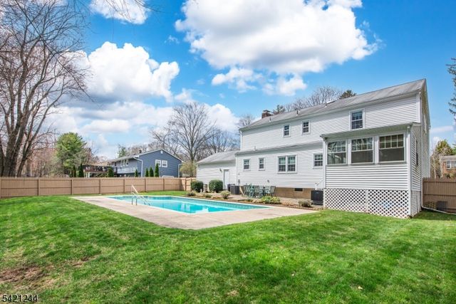 5 BROOK CT, Parsippany-troy Hills Twp., NJ 07054