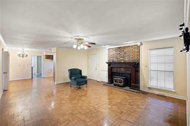 1564 Albert Drive, Russellville, AR 72802