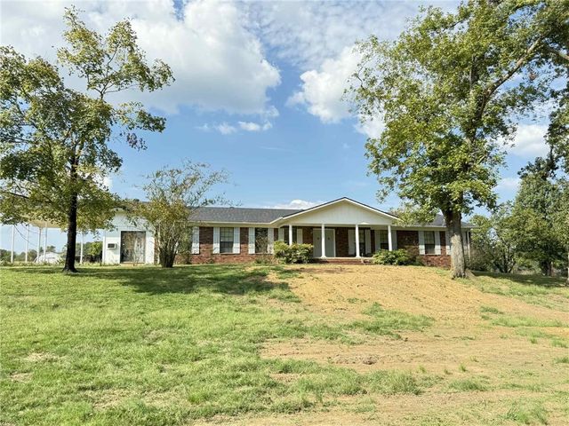 1564 Albert Drive, Russellville, AR 72802