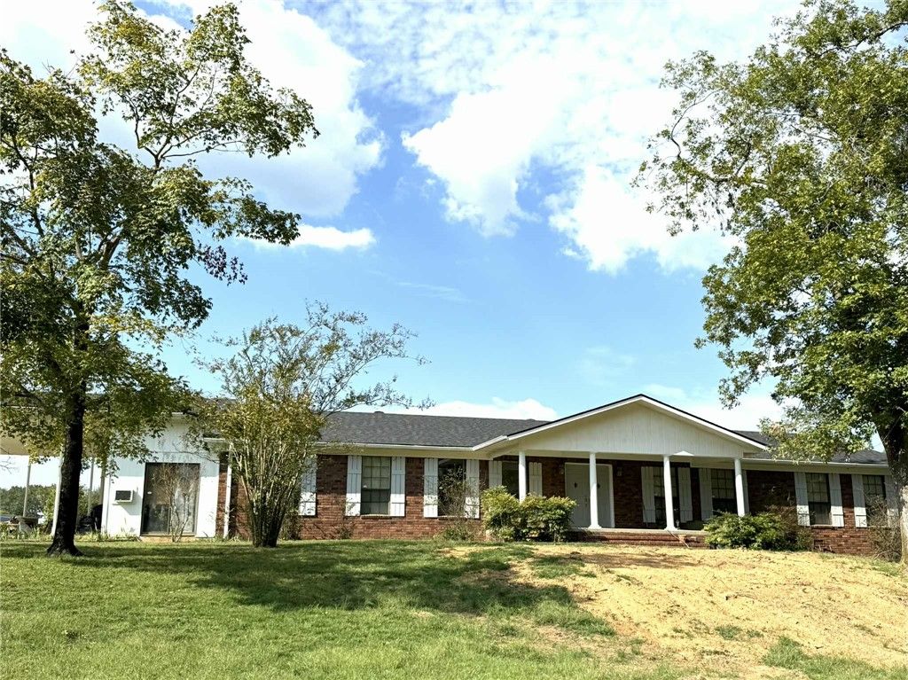 1564 Albert Drive, Russellville, AR 72802