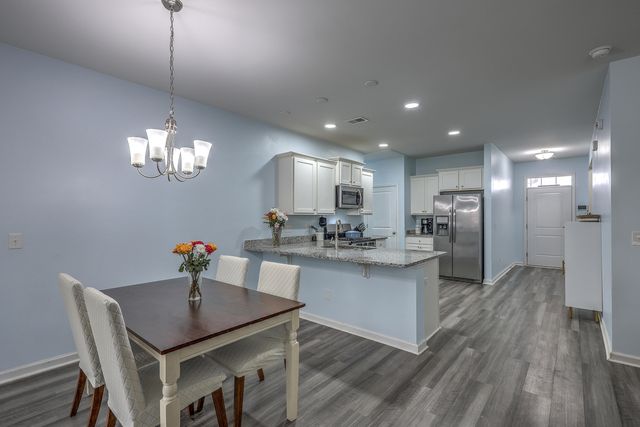 612 Wayton Circle, Moncks Corner, SC 29461