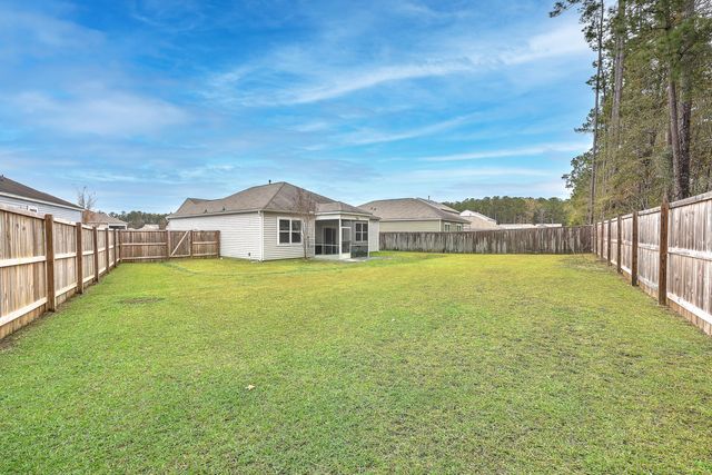 612 Wayton Circle, Moncks Corner, SC 29461