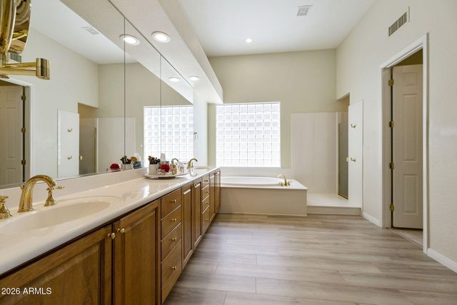 9490 E CAVALRY Drive, Scottsdale, AZ 85262
