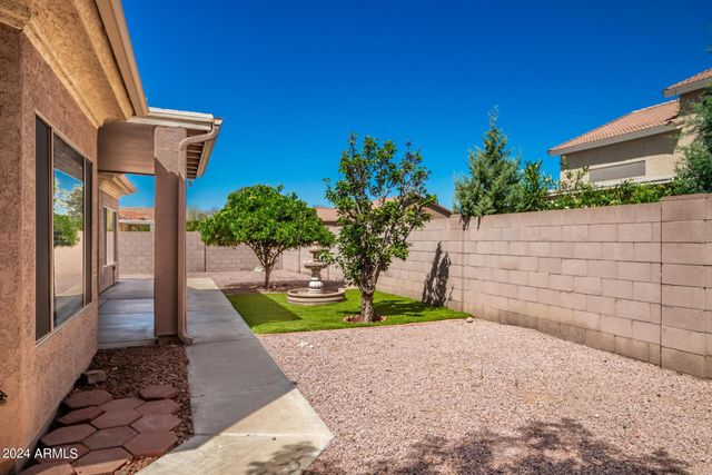 3238 E Javelina Avenue, Mesa, AZ 85204