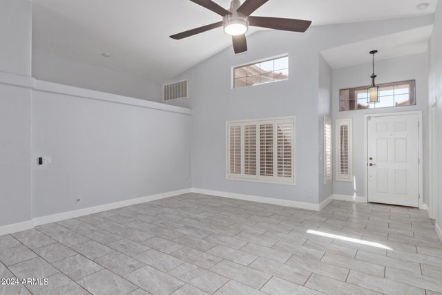 3238 E Javelina Avenue, Mesa, AZ 85204