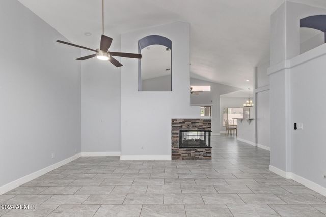 3238 E Javelina Avenue, Mesa, AZ 85204