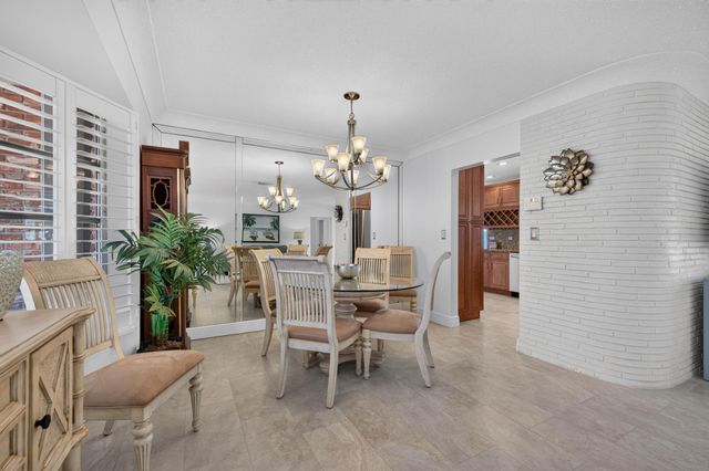 1517 SE 14TH Street, Deerfield Beach, FL 33441