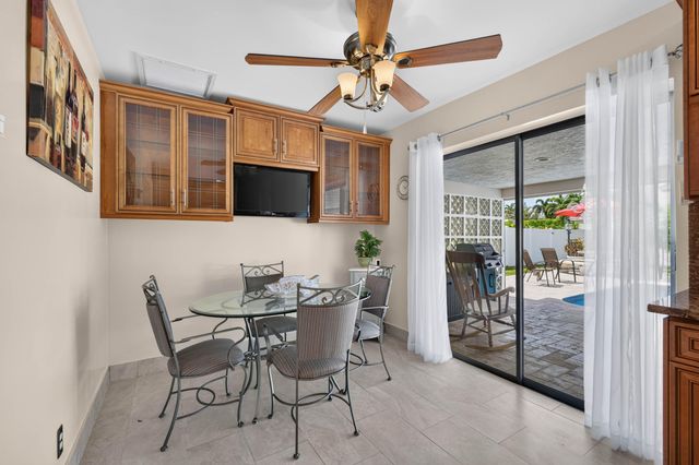 1517 SE 14TH Street, Deerfield Beach, FL 33441