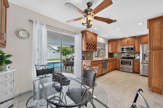 1517 SE 14TH Street, Deerfield Beach, FL 33441