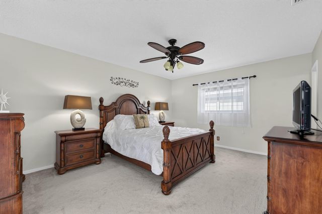 1517 SE 14TH Street, Deerfield Beach, FL 33441
