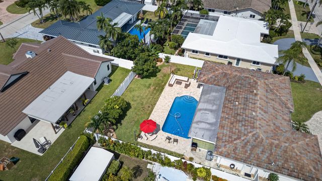 1517 SE 14TH Street, Deerfield Beach, FL 33441