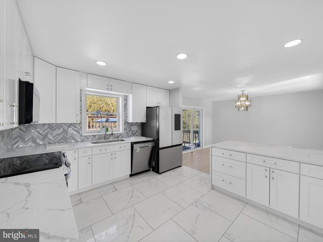 9601 WINDERMERE TURN, Fort Washington, MD 20744