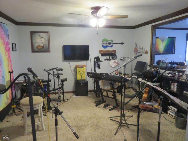 5697 N Olivia Drive, Alexandria, IN 46001