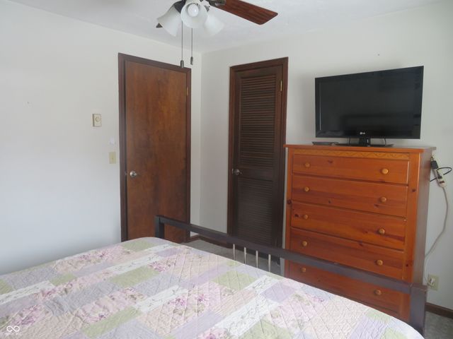 5697 N Olivia Drive, Alexandria, IN 46001