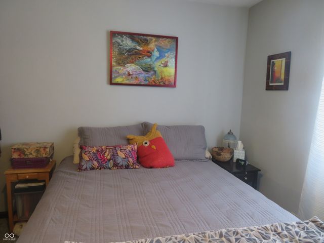 5697 N Olivia Drive, Alexandria, IN 46001