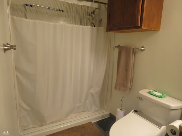 5697 N Olivia Drive, Alexandria, IN 46001