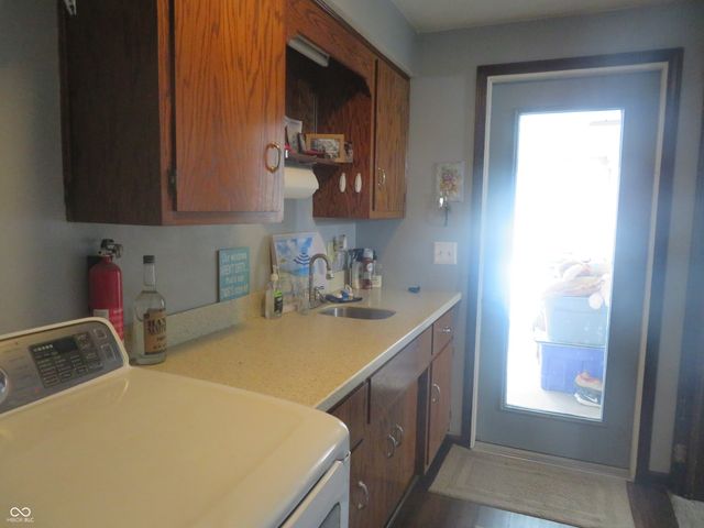 5697 N Olivia Drive, Alexandria, IN 46001