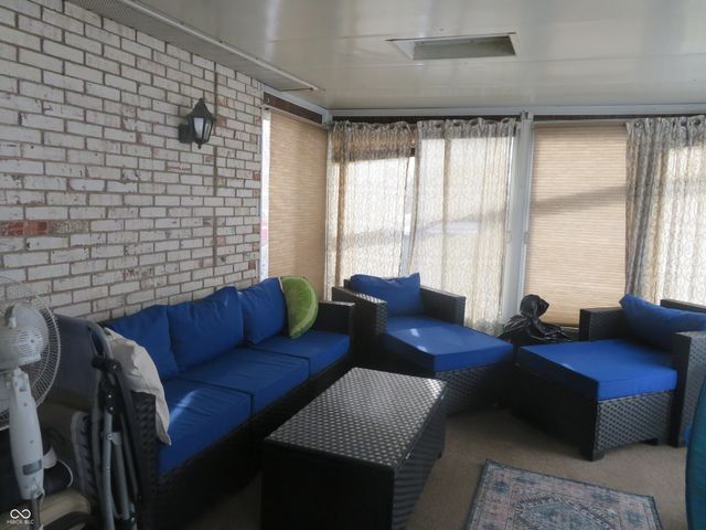 5697 N Olivia Drive, Alexandria, IN 46001