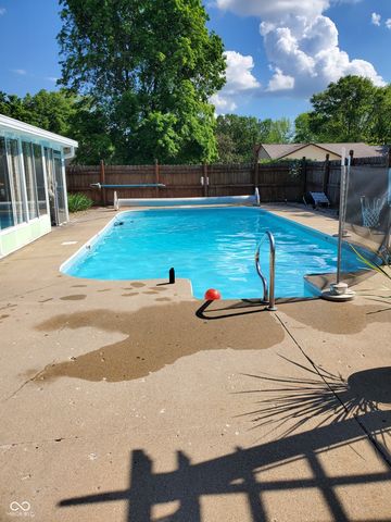 5697 N Olivia Drive, Alexandria, IN 46001