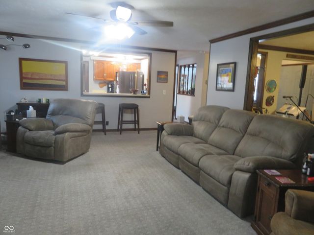 5697 N Olivia Drive, Alexandria, IN 46001