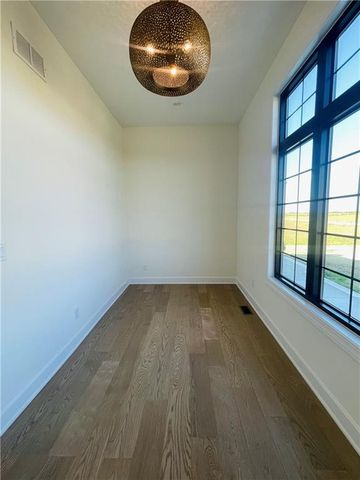 18902 Bella Terra Road, Raymore, MO 64083