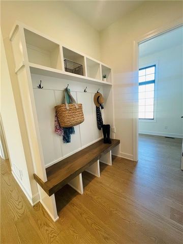 18902 Bella Terra Road, Raymore, MO 64083