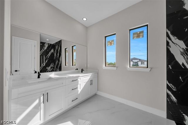 3402 15th ST SW, Lehigh Acres, FL 33976