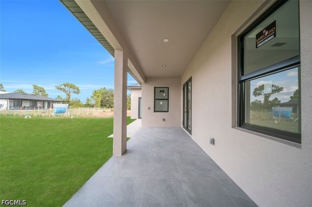 3402 15th ST SW, Lehigh Acres, FL 33976