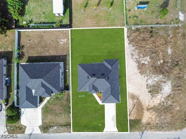 3402 15th ST SW, Lehigh Acres, FL 33976