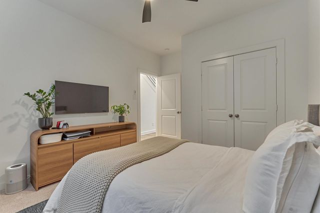 530 W Cascade Heights Drive, Montgomery, TX 77316