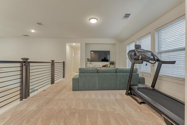 530 W Cascade Heights Drive, Montgomery, TX 77316