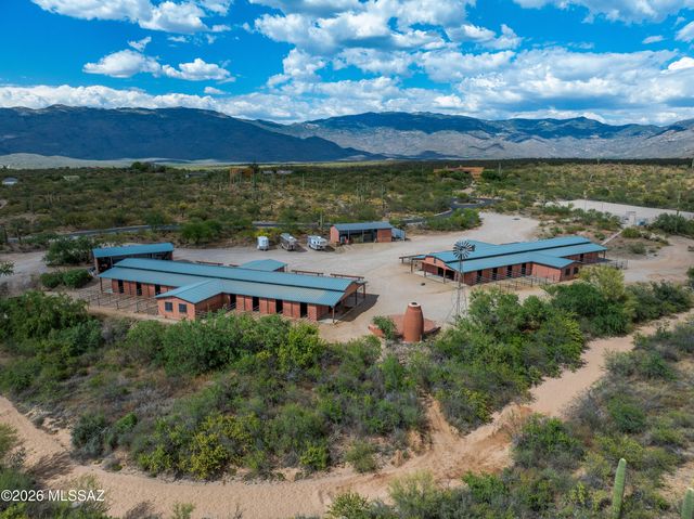 14589 E Circle Q Ranch, Vail, AZ 85641