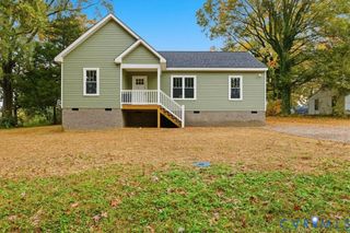 1821 Petersburg St, Hopewell, VA 23860